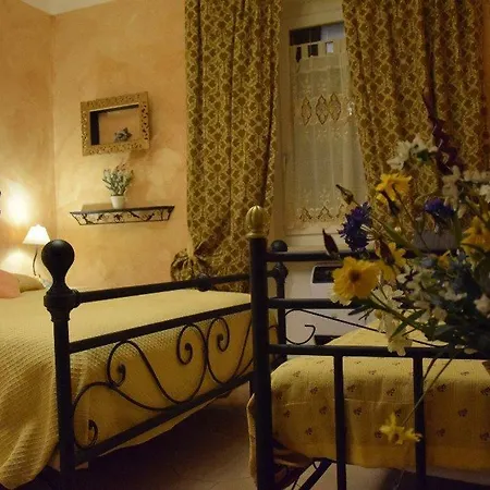 A Casa Di Gloria Апартаменты *