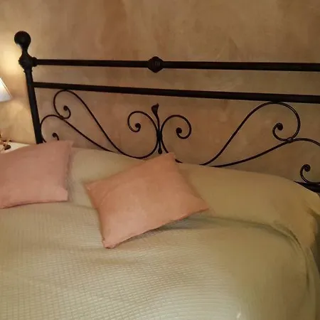 A Casa Di Gloria Апартаменты Акви Терме